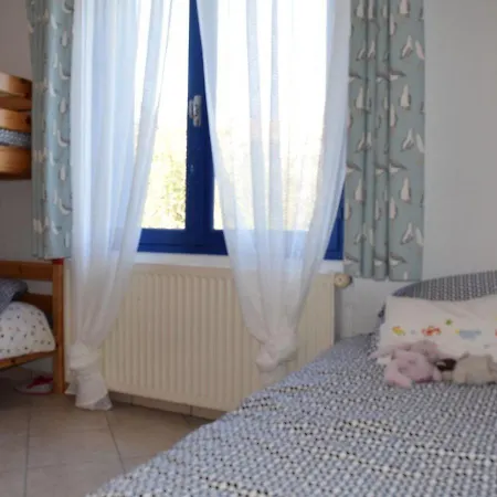 Hébergement de vacances Maison Près De La Avec Jardin Clos, Terrasse Et Plancha - 5 Couchages - Fr-1-224b-121