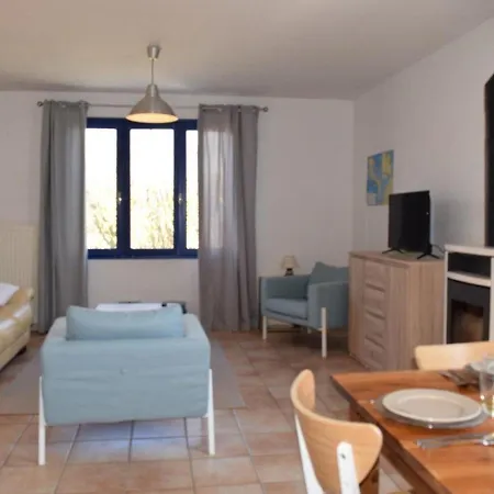Maison Pres De La Avec Jardin Clos, Terrasse Et Plancha - 5 Couchages - Fr-1-224b-121 *